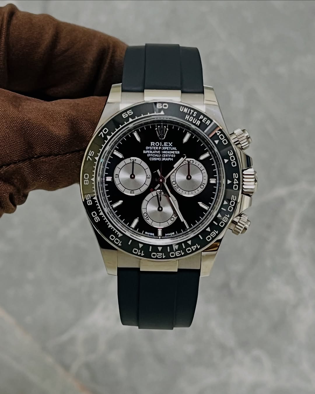 2024 ROLEX COSMOGRAPH DAYTONA WHITE GOLD BLACK DIAL 40MM